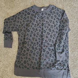 Old Navy Sweatshirt L